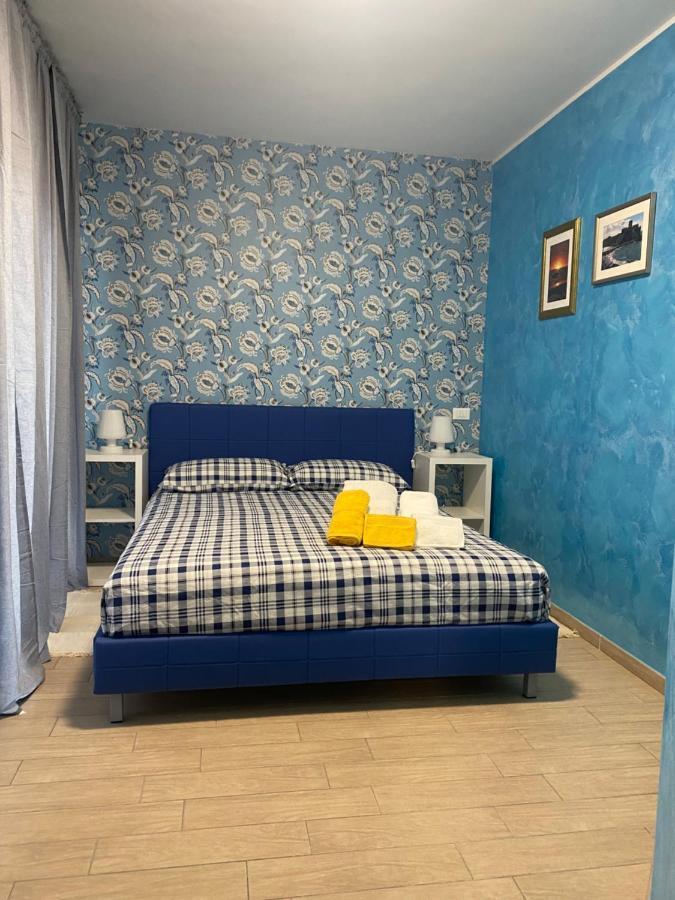 לידו די אוסטיה E&C Suites Roma מראה חיצוני תמונה